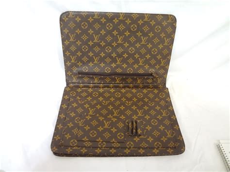 louis vuitton portfolio document holder|louis vuitton writing pen.